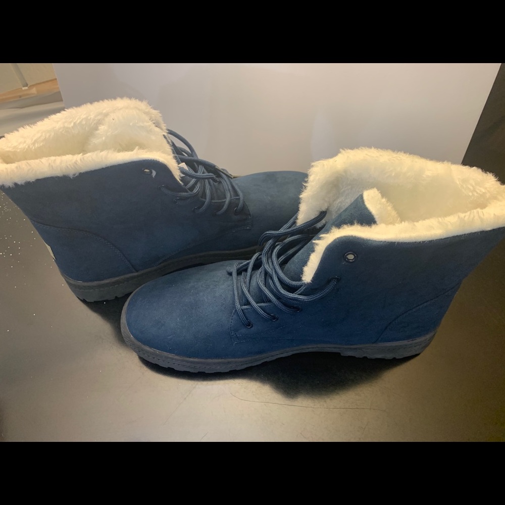 Size 14 women’s boots